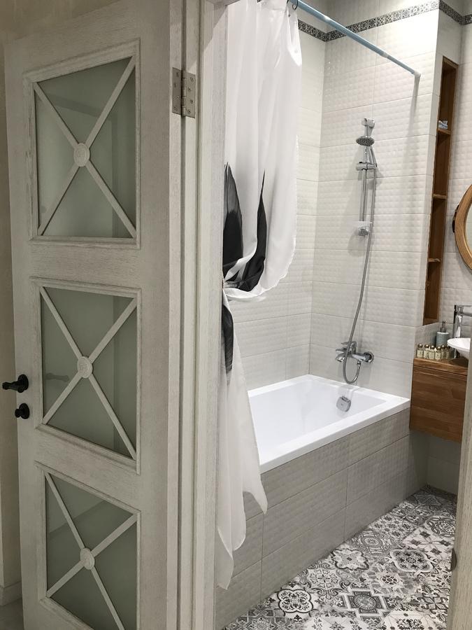Bright Apartment In Arkadia Odesa Exterior foto